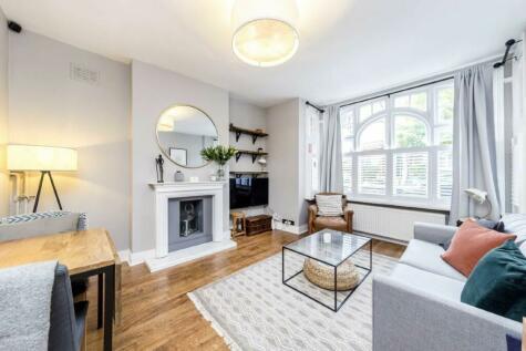 1 bedroom flat for sale in Broxholm Road, Streatham, SE27