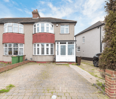 3 bedroom house for sale in Marlow Drive, Cheam, SM3