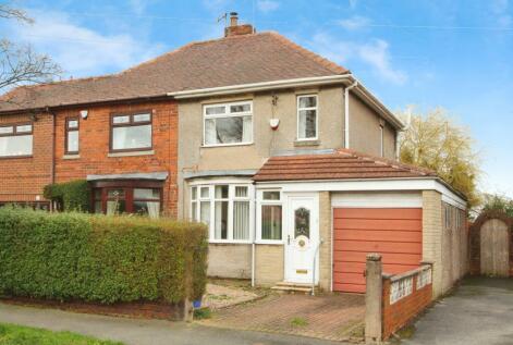 2 bedroom semi-detached house for sale in Lister Crescent, Sheffield, South Yorkshire, S12
