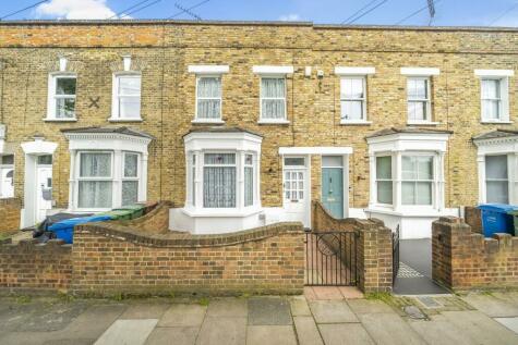 3 bedroom terraced house for sale in Gomm Road, Surrey Quays, SE16