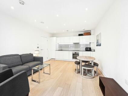 2 bedroom apartment for sale in King Street, Hammersmith, W6