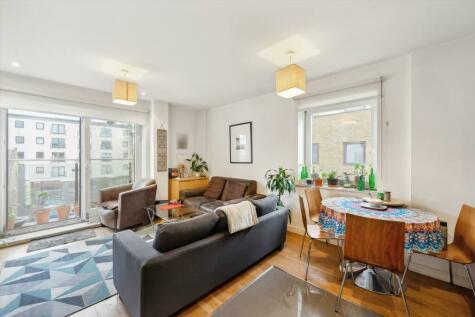 2 bedroom apartment for sale in Forge Square, Canary Wharf, London, E14