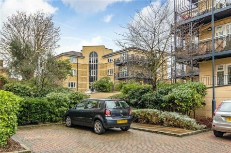 1 bedroom apartment for sale in Rubens Place, London, SW4