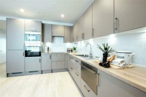 2 bedroom apartment for sale in Fairview House, Lockgate Road, SW6