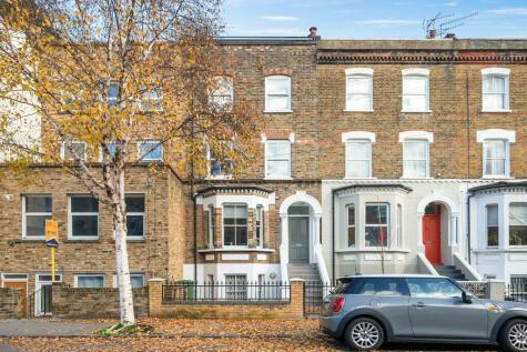 1 bedroom apartment for sale in St. Thomas's Road, N42QW, N4