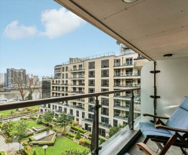 2 bedroom flat for sale in Regal House, Imperial Wharf, London, SW6