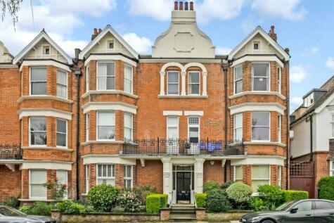 2 bedroom apartment for sale in Antrim Road, London, NW3