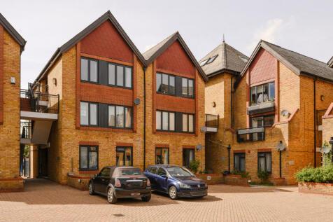 2 bedroom apartment for sale in Trinity Road, Wimbledon, London, SW19