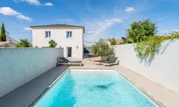 Dpt Bouches du Rhône (13), à vendre CHATEAU GOMBERT maison P6 de 145 m² - Terrain de 448,00 m²