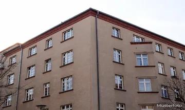 2-room apartment in Berlin-Neuköln - quiet location (discreet marketing)