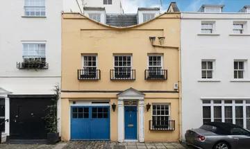 3 bedroom terraced house for sale in Ebury Mews, London, SW1W