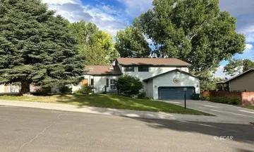 property for sale in 3126 Midland Dr