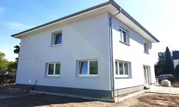 First occupancy after new building, energy class A+, solid construction city villa with air/water heat pump
