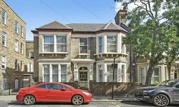 5 bedroom terraced house for sale in Tremadoc Road, Clapham, SW4