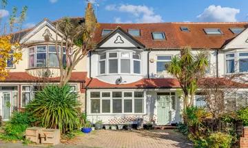 5 bedroom terraced house for sale in Briar Road, Streatham, SW16