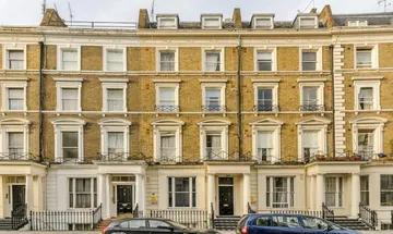 2 bedroom flat for sale in Flat 9, 3-5 Collingham Place, London, SW5 0QE, SW5