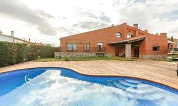 Venta de casa rural en Sant Pere, Santa Caterina i la Ribera de 3 habitaciones con terraza y piscina