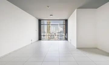 Vacant and Largest Layout | High Floor Apt