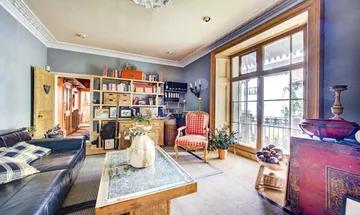1 bedroom flat for sale in Fulham Road, Moore Park Estate, London, SW6