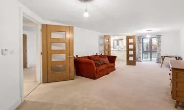 1 bedroom flat for sale in Liberty House, Kingston Road, Raynes Park, London, SW20