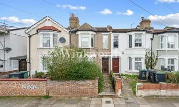 2 bedroom terraced house for sale in Seaford Road, London, N15