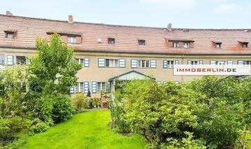 IMMOBERLIN.DE - IMMOBERLIN.DE - Exquisite Lage! Renommiertes Haus mit Ausbaupotential + Gartenidylle 