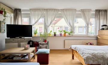 KAPITALANLEGER AUFGEPASST! Top Invest - 1 Zimmer Wohnung im Herzen von Stuttgart Süd