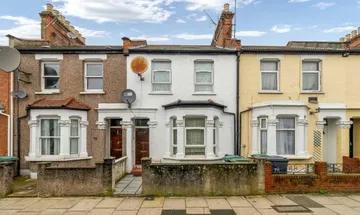 3 bedroom house for sale in Lealand Road, South Tottenham, London, N15