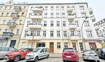 Anlageobjekt - vermietete Wohnung - Altbaucharme am Boxhagener Platz