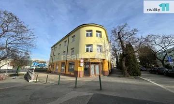 Prodej bytu 2+kk, 43 m2, po kompletní rekonstrukci, Praha 4 - Michle