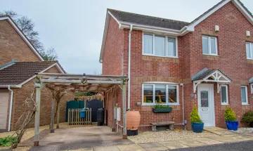3 bedroom semi-detached house for sale in Elliot Close, Ottery St Mary, EX11
