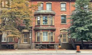 #6 -209 JARVIS ST