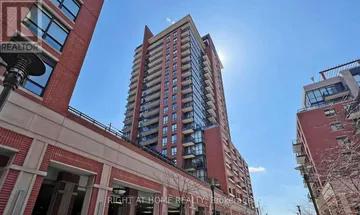 #722 -800 LAWRENCE AVE W