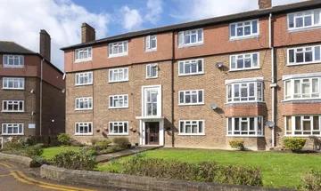 1 bedroom apartment for sale in Bushey Road, London, SW20