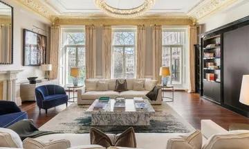 4 bedroom apartment for sale in Ennismore Gardens, London, SW7