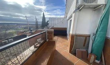 Piso en venta en calle De Santa Mónica de 3 habitaciones con terraza y garaje