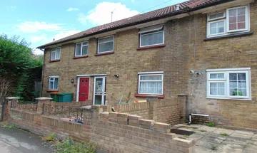 3 bedroom terraced house for sale in Shirley Street, Canning Town, London, E16