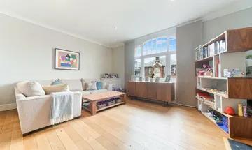 3 bedroom maisonette for sale in Kingston Road, Merton Park, London, SW20 8LB, SW20