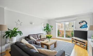 2 bedroom apartment for sale in Lamb Court, 69 Narrow Street, London, E14