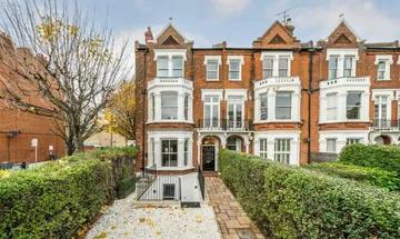 6 bedroom terraced house for sale in Clapham Common North Side, Battersea, SW4
