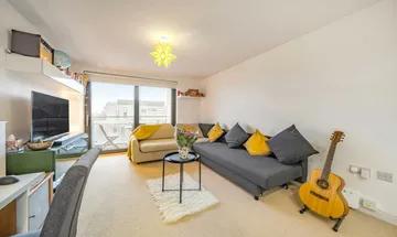 1 bedroom flat for sale in Putney Hill, Putney, SW15