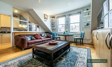 3 bedroom flat for sale in Stunning Three Bed Flat Buckley Rd NW6