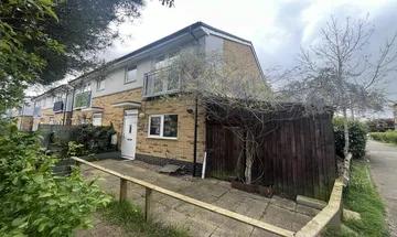 3 bedroom semi-detached house for sale in Founders Close, Northolt, UB5