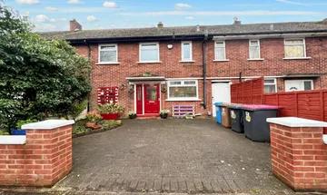 2 bedroom terraced house for sale in Meadowgate Road, Salford, M6