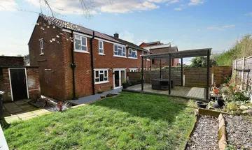 3 bedroom semi-detached house for sale in Hayfield Road, Salford, M6