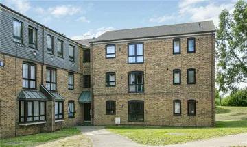 1 bedroom apartment for sale in Stanley Road, Hounslow, TW3