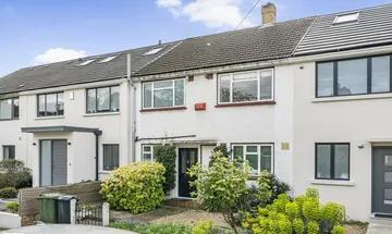 2 bedroom terraced house for sale in Chancellor Grove, West Dulwich, SE21