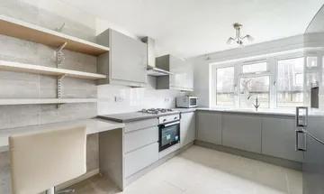 3 bedroom house for sale in Griffin Close, Willesden Green, London, NW10