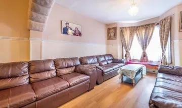3 bedroom terraced house for sale in Fourth Avenue, Manor Park, London, E12