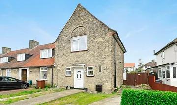 3 bedroom terraced house for sale in Downing Road, Dagenham, RM9
